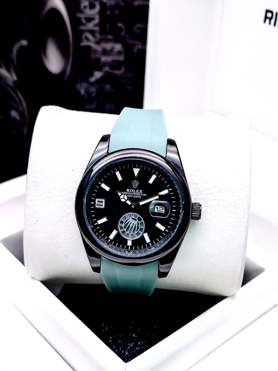 Gray helmet for bikers